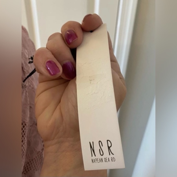 Lace Dress - Picture 7 of 8